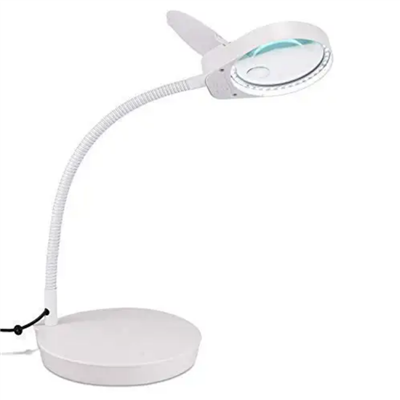 Zvětšovací lampa se stojanem